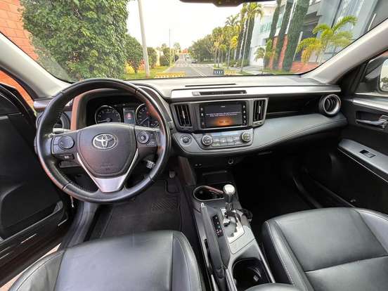 TOYOTA-RAV4-2.0 TOP 4X2 16V GASOLINA 4P AUTOMÁTICO TOYOTA-RAV4-2017