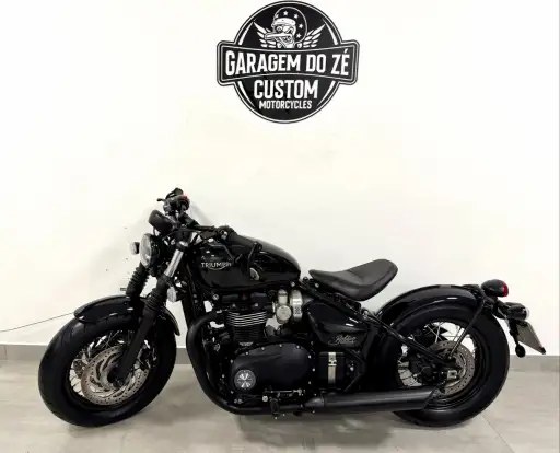 TRIUMPH-BONNEVILLE BOBBER 1200-2020