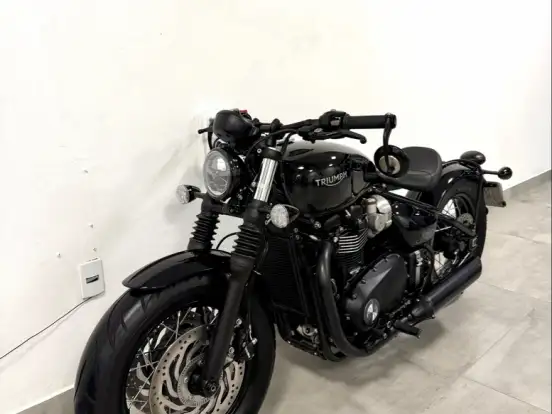 TRIUMPH-BONNEVILLE BOBBER 1200 TRIUMPH-BONNEVILLE BOBBER 1200-2020