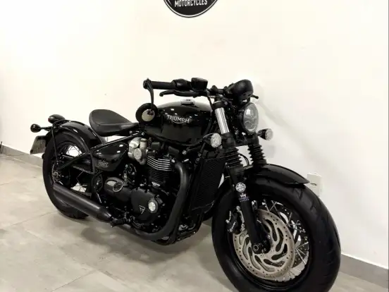TRIUMPH-BONNEVILLE BOBBER 1200 TRIUMPH-BONNEVILLE BOBBER 1200-2020