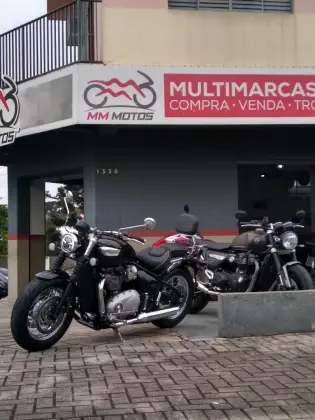 TRIUMPH BONNEVILLE SPEEDMASTER 