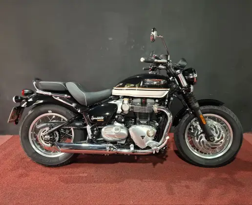 TRIUMPH BONNEVILLE SPEEDMASTER 