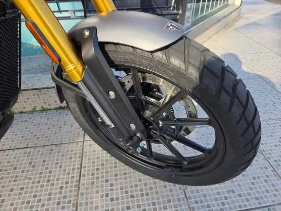 TRIUMPH-SCRAMBLER 400 X-2025