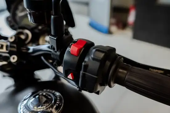 TRIUMPH-STREET TWIN TRIUMPH-STREET TWIN-2020