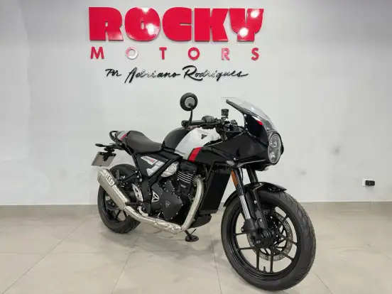 TRIUMPH-THRUXTON 400-2026