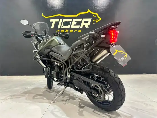 TRIUMPH-TIGER 800 XCA-2020
