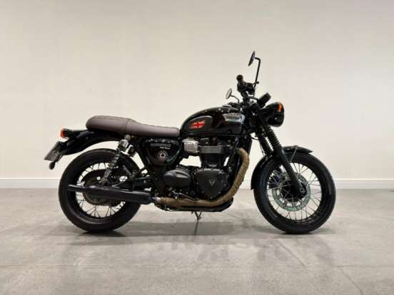 TRIUMPH-BONNEVILLE T100 BLACK 900-2018