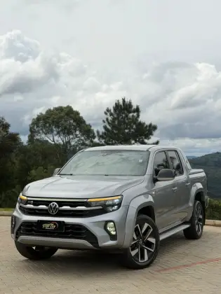 VOLKSWAGEN AMAROK 3.0 V6 TDI DIESEL EXTREME CD 4MOTION AUTOMÁTICO