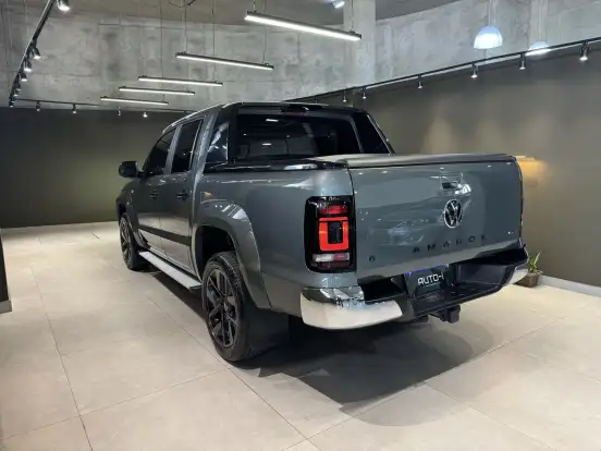 VOLKSWAGEN-AMAROK-2024