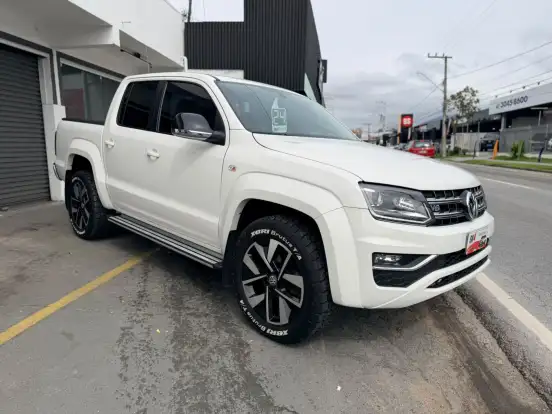 VOLKSWAGEN-AMAROK-2024
