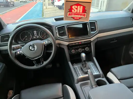 VOLKSWAGEN-AMAROK-2026