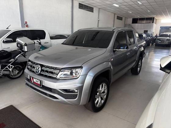 VOLKSWAGEN AMAROK 3.0 V6 TDI DIESEL HIGHLINE CD 4MOTION AUTOMÁTICO