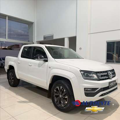 VOLKSWAGEN-AMAROK-2021