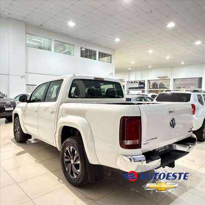 VOLKSWAGEN-AMAROK-2021