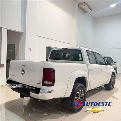 VOLKSWAGEN-AMAROK-2021