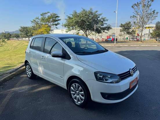 VOLKSWAGEN-FOX-1.6 MI 8V FLEX 4P MANUAL VOLKSWAGEN-FOX-2013