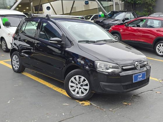 VOLKSWAGEN FOX 1.6 MI BLUEMOTION 8V FLEX 4P MANUAL