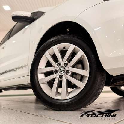 VOLKSWAGEN-FOX-1.6 MSI TOTAL FLEX CONNECT 4P MANUAL VOLKSWAGEN-FOX-2021