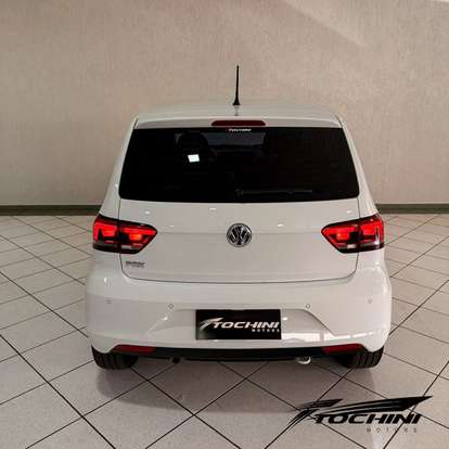 VOLKSWAGEN-FOX-2021