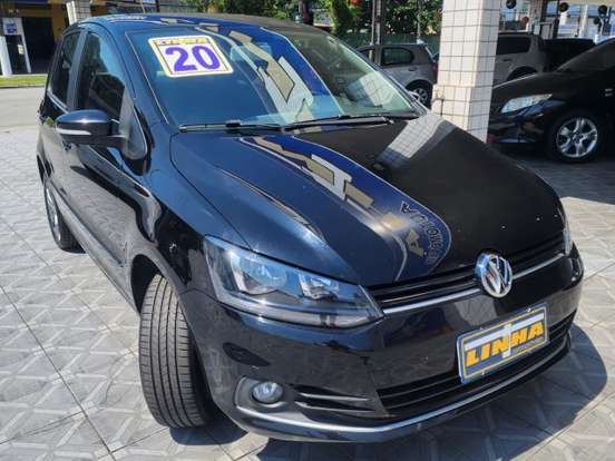 VOLKSWAGEN-FOX-2020