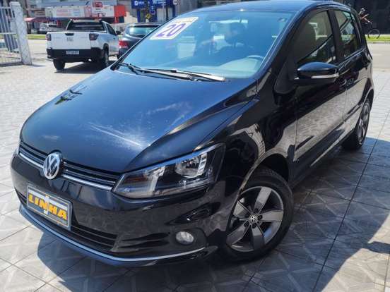 VOLKSWAGEN-FOX-2020