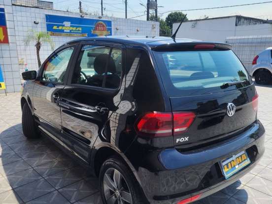 VOLKSWAGEN-FOX-2020