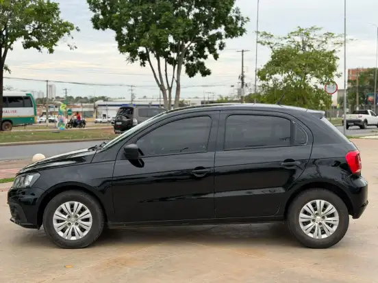 VOLKSWAGEN-GOL-2016