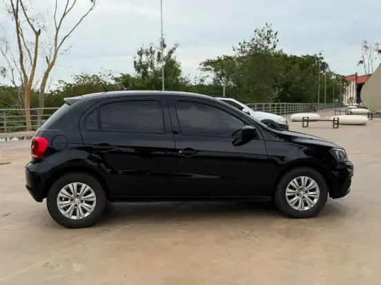 VOLKSWAGEN-GOL-2016
