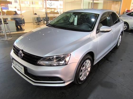 VOLKSWAGEN JETTA 1.4 16V TSI TRENDLINE GASOLINA 4P TIPTRONIC