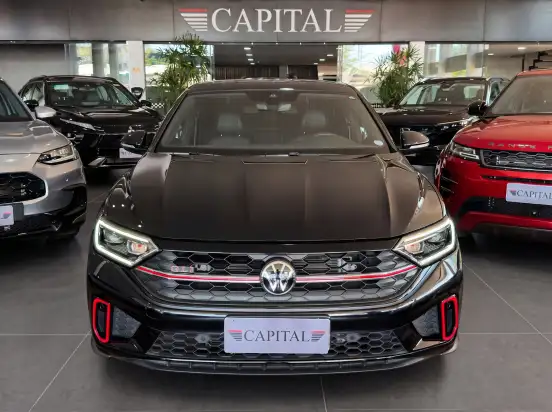 VOLKSWAGEN-JETTA-2024
