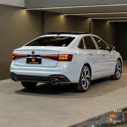 VOLKSWAGEN-JETTA-2025
