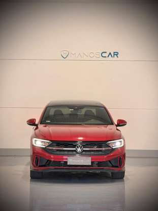 VOLKSWAGEN-JETTA-2024