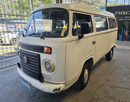 VOLKSWAGEN KOMBI 1.4 MI STD 8V FLEX 4P MANUAL
