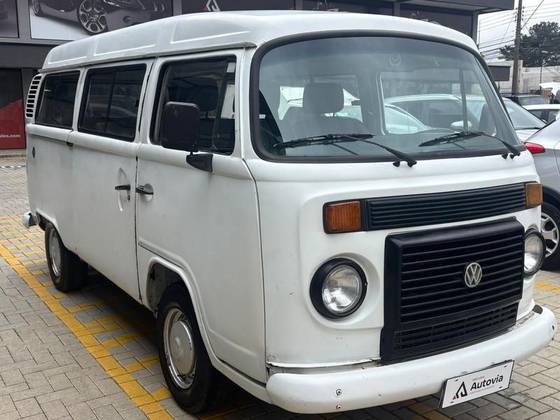 VOLKSWAGEN KOMBI 1.4 MI STD LOTAÇÃO 8V FLEX 3P MANUAL