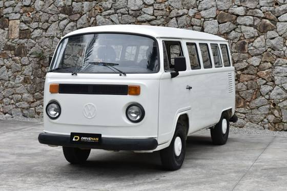 Volkswagen Kombi 1.6 Luxo 8V Gasolina 3P Manual