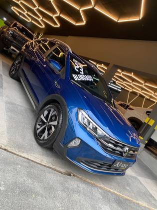 VOLKSWAGEN NIVUS 1.0 200 TSI TOTAL FLEX HIGHLINE AUTOMÁTICO