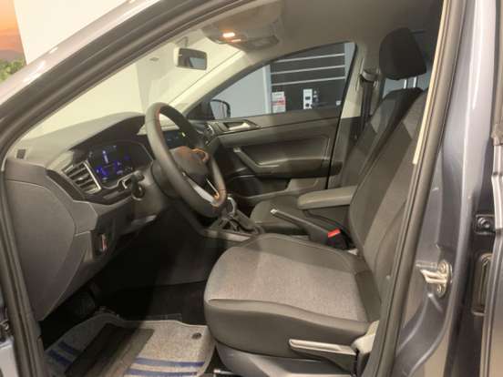 VOLKSWAGEN-NIVUS-1.0 200 TSI TOTAL FLEX SENSE AUTOMÁTICO VOLKSWAGEN-NIVUS-2025