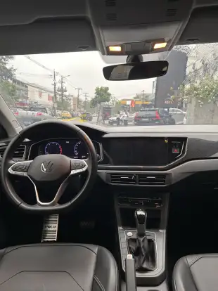 VOLKSWAGEN-POLO-2024