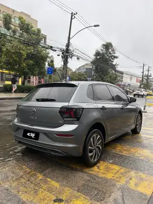 VOLKSWAGEN-POLO-2024