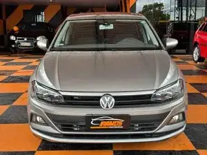 VOLKSWAGEN-POLO-2018