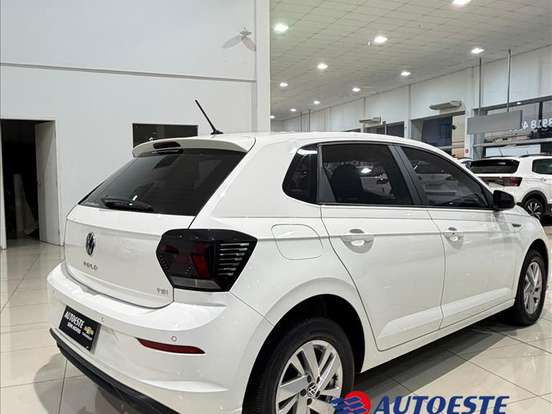 VOLKSWAGEN-POLO-1.0 170 TSI COMFORTLINE AUTOMÁTICO VOLKSWAGEN-POLO-2023