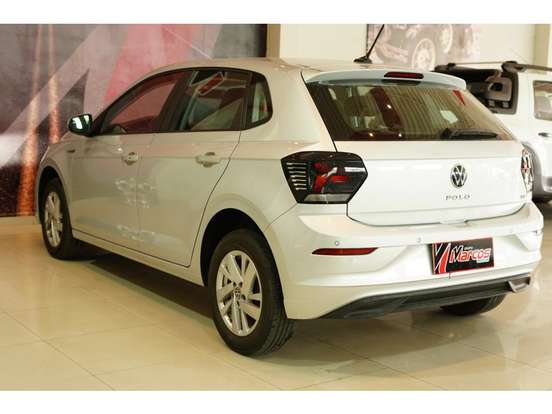 VOLKSWAGEN-POLO-2024