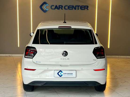 VOLKSWAGEN-POLO-2024