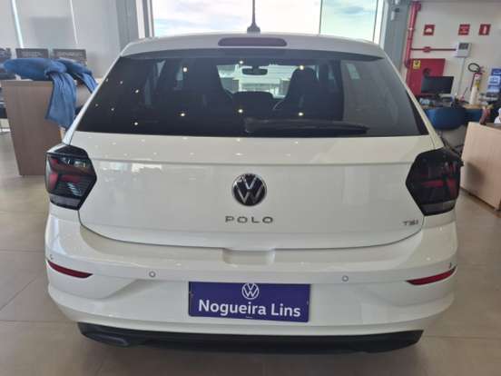 VOLKSWAGEN-POLO-2025