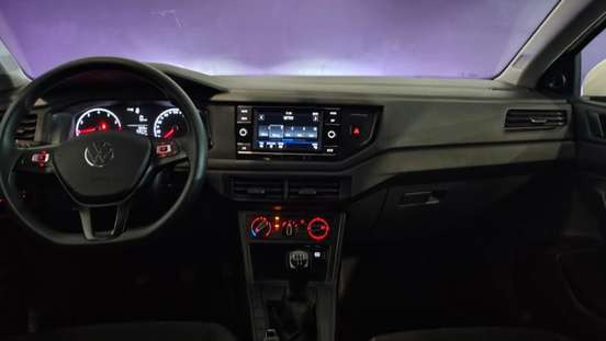 VOLKSWAGEN-POLO-2024