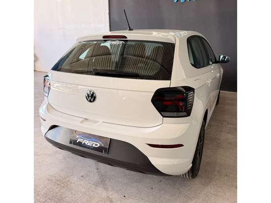 VOLKSWAGEN-POLO-2023