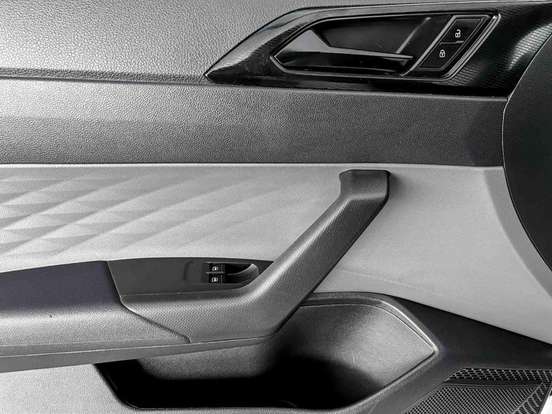 VOLKSWAGEN-POLO-2025