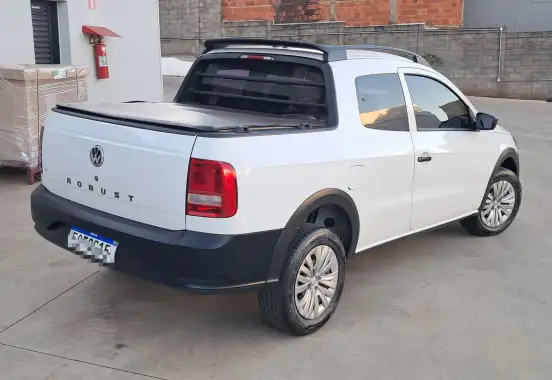 VOLKSWAGEN-SAVEIRO-2023