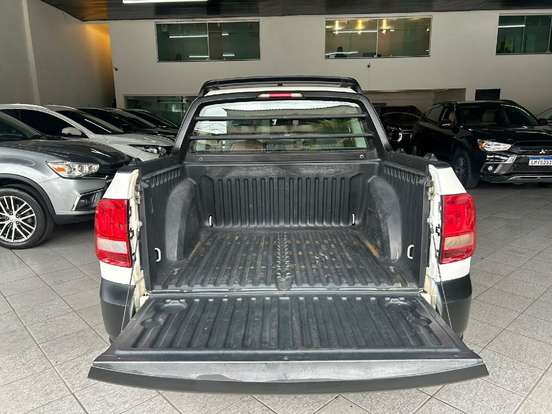 VOLKSWAGEN-SAVEIRO-2020