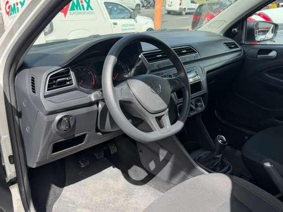 VOLKSWAGEN-SAVEIRO-2024